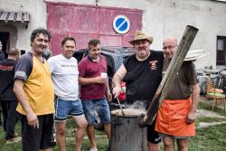 Guláš súťaž - ukončenie leta - Maťko a Kubko na dr Guláš súťaž - ukončenie leta - Maťko a Kubko na dr