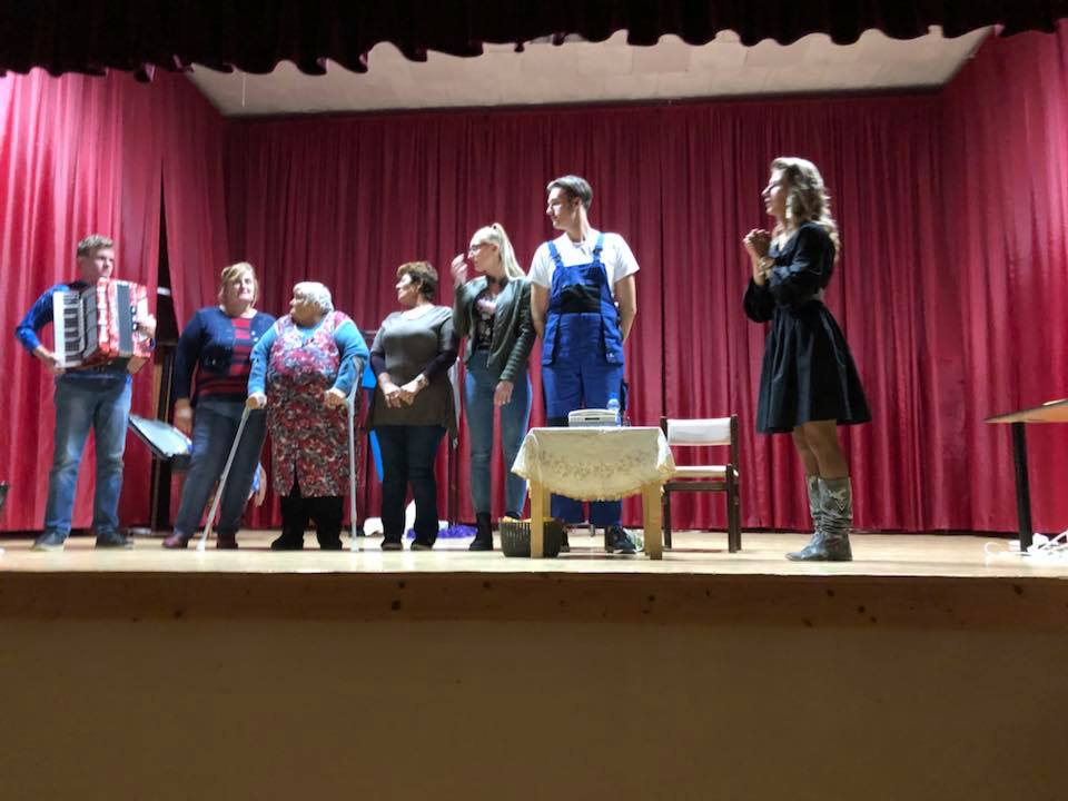 Fotogaléria Deň úcty k starším 2018 a výstavou výpestkov (11) Deň úcty k starším 2018 a výstavou výpestkov